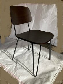 Design židle z kavárny, a stoly restaurace, 42ks