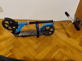 Skládací městská koloběžka