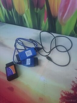 USB diagnostický kabel typu VAG-COM nebo KKL,