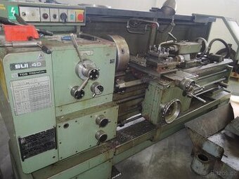 Hrotový soustruh TOS SUI 40-1500