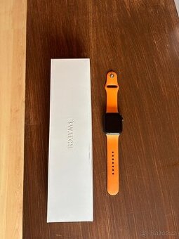 Prodej Apple Watch série 8