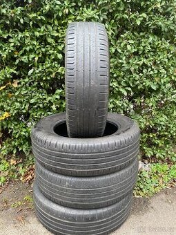 215/65 R17 99V Continental 4x5mm dot0618 Letní