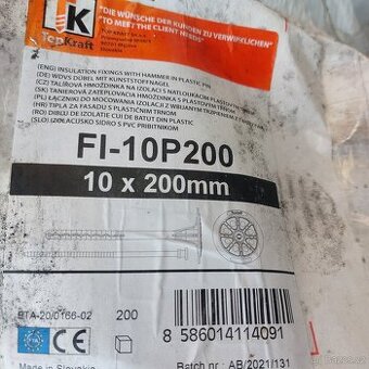 fasádní hmoždinky