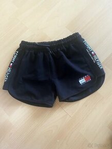 Dámské/dívčí nové kraťasy Tommy Hilfiger