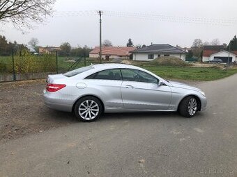 Mercedes Benz E250cdi coupe W207