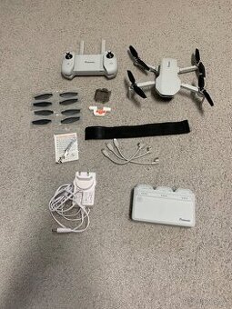 Dron potensic atom 4K + hub se 3 bateriemi