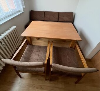 Sestava do kuchyňského koutku nebo obýváku