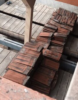 Staré pálené tašky