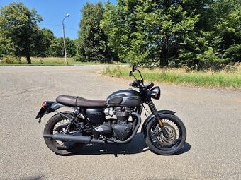 Triumph Bonneville T120 BLACK 2021