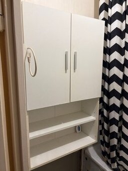 Koupelnová skříňka