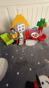 Lego Duplo Sněhurčina chaloupka
