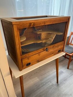 Terárium pro hlodavce-dřevo