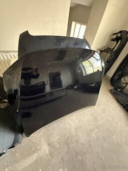 Přední kapota, kufr sedan VW Passat B8