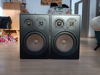 repro boxy Canton GLE-60