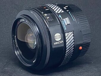 Minolta AF Zoom 35–70mm f/4 „Mini Beercan“