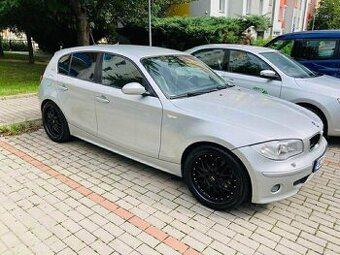 BMW 120 i E87