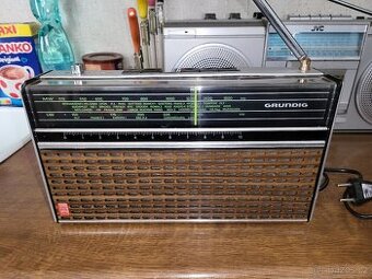 Prodám Grundig-Boy-Elite 600, super radijko, výtečný a basov