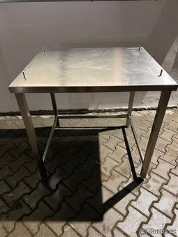 Podstavec/nerezový stůl se zarážkami