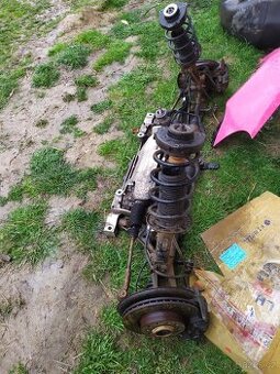 Přední náprava golf 5