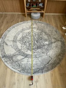 Kulatý koberec mandala