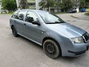 Prodám Škoda fabia combi 1.2.47kw Rozprodán veškeré díly.bez