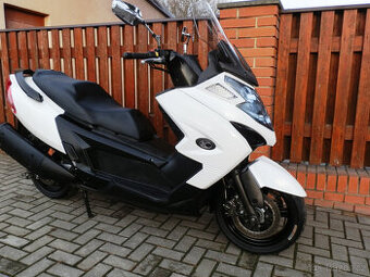 Kymco MyRoad 700i ABS