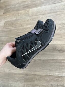 Atletické tretry Nike