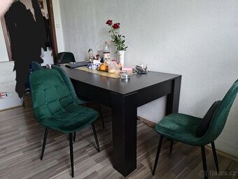 Kuchyňský stůl + židle