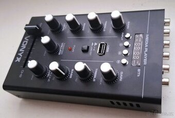 Mixážní pult DJ