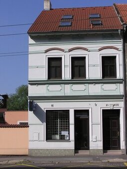 Výloha + dveře + mříže