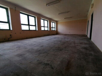 Pronájem 200m2 skladových/výrobních prostor Zlivice/Čížová