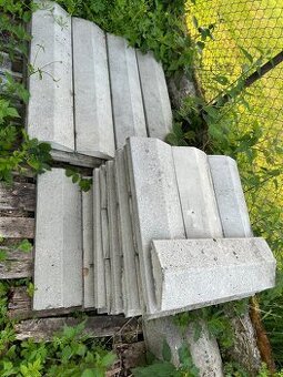 Betonové stříšky na kb blok