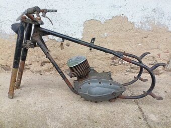 Sparta s motorem Victoria