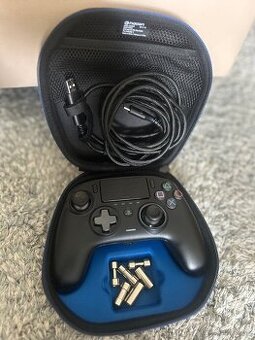 Ovladač Nacon Revolution Pro V3 (ps4,pc)