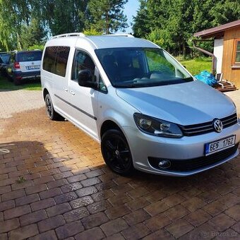 VW Caddy maxi 2.0 tdi 103kw s nájezdovou rampou