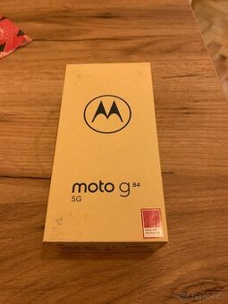 Motorola G84 / 256GB / 5000 mAh