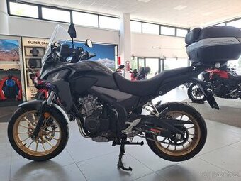 honda CB 500 X (2019) nový model 19", 6000km, Akrapovič, ku