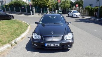 Prodám Mercedes-Benz C220 W203 Avantgarde