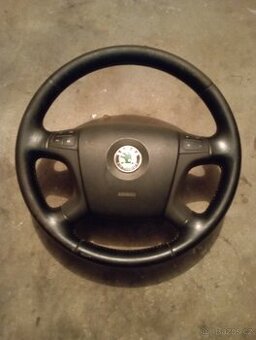 Volant octavia 2 multifunkce