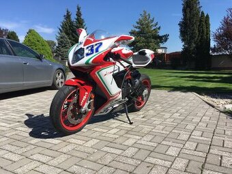 MV Agusta F3 800 RC