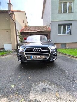 Audiq7sline Quattro 3,0tdi2015