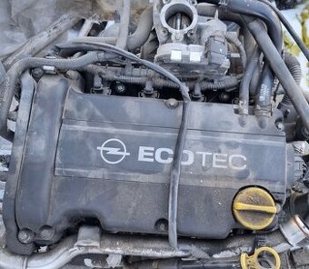 Opel Agila 1.0i 12V,44kw, 2008,70tkm,kompletní motor