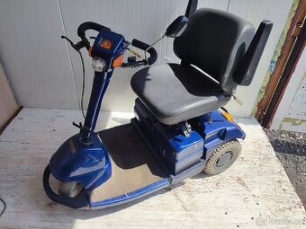 Elektrický invalidní vozík