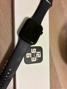 Chytré hodinky Apple Watch SE 2