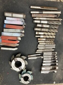 Obráběcí nástroje , nože vrtáky Narex a Tenas