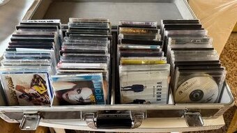 Prodám celou sbírku CD všech žánrů + dárek kase na CD zdarma