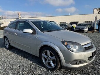 Opel Astra GTC 2.0 Turbo Cosmo