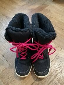 Dívčí sněhule, vel. 30