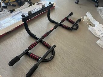 Multifunkční hrazda