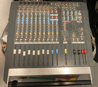 Mixážní pult ALLEN & HEATH - PA12 - 12kanálový